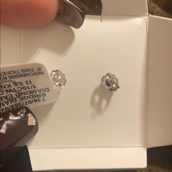 Sterling silver and diamond earrings - Picture 3 of 5